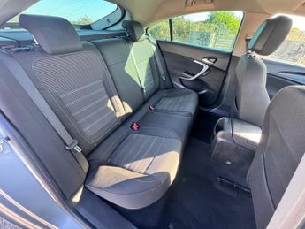 Vauxhall Insignia 2.0 CDTi SRi Nav Auto Euro 5 5dr
