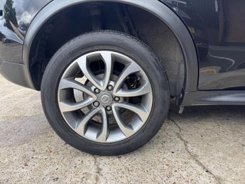 Nissan Juke 1.6 Tekna XTRON Euro 6 5dr