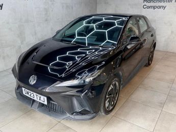 MG MG4 64kWh SE Long Range Auto 5dr