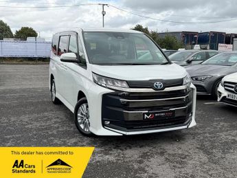 Toyota Voxy NOAH 1.8 Petrol/Hybrid 7 Seater