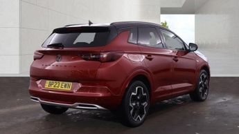 Vauxhall Grandland 1.5 Turbo D Ultimate SUV 5dr Diesel Auto Euro 6 (s/s) (130 ps)