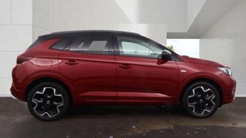Vauxhall Grandland 1.5 Turbo D Ultimate SUV 5dr Diesel Auto Euro 6 (s/s) (130 ps)