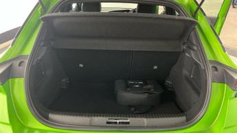 Vauxhall Mokka Electric 50kWh Ultimate SUV 5dr Electric Auto (136 ps)