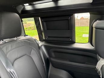 Land Rover Defender 90 3.0 D350 MHEV X-Dynamic HSE Auto 4WD Euro 6 (s/s) 3dr