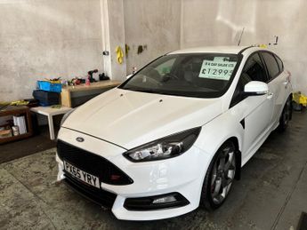 Ford Focus 2.0 TDCi ST-3 Euro 6 (s/s) 5dr