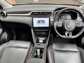 MG MG ZS 51.1kWh Trophy Auto 5dr
