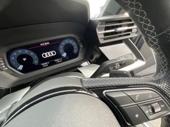 Audi A3 S LINE 30 TFSI MHEV S-A