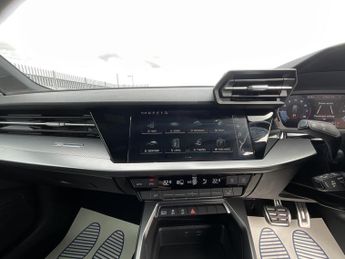 Audi A3 S LINE 30 TFSI MHEV S-A