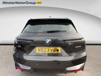 BMW Ix XDRIVE40 M SPORT