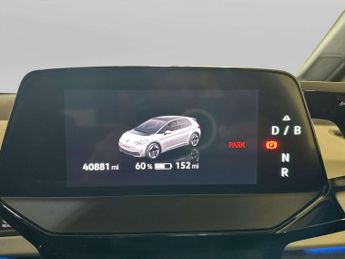 Volkswagen ID.3 Pro Performance 58kWh Life Hatchback 5dr Electric Auto (204 ps)
