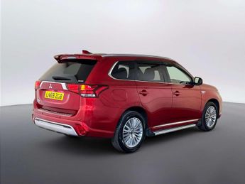 Mitsubishi Outlander 2.4h TwinMotor 13.8kWh Dynamic Safety SUV 5dr Petrol Plug-in Hyb