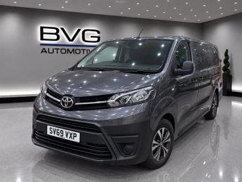 Toyota Proace 1.5D Icon Medium Panel Van MWB Euro 6 6dr