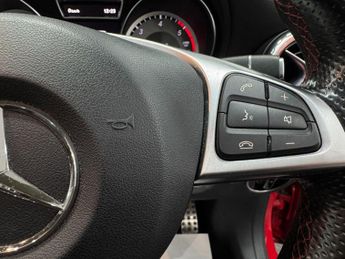 Mercedes-Benz GLA 2.1 GLA220d AMG Line (Premium Plus) 7G-DCT 4MATIC Euro 6 (s/s) 5