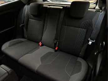 Ford Fiesta 1.0T EcoBoost Zetec S Euro 5 (s/s) 3dr