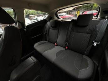 Ford Fiesta 1.0T EcoBoost Zetec S Euro 5 (s/s) 3dr