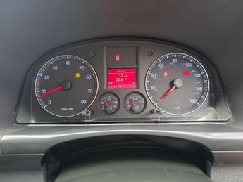 Volkswagen Touran 1.6 S 5dr (7 Seats)