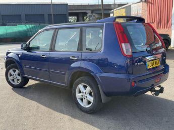 Nissan X-Trail 2.5i Sport 5dr