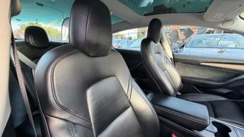 Tesla Model 3 (Dual Motor) Long Range Auto 4WDE 4dr