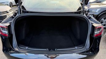Tesla Model 3 (Dual Motor) Long Range Auto 4WDE 4dr