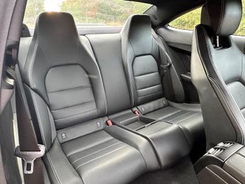 Mercedes-Benz C Class 2.1 C220 CDI Executive SE Coupe 2dr Diesel G-Tronic+ Euro 5 (s/s