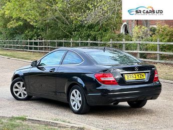Mercedes-Benz C Class 2.1 C220 CDI Executive SE Coupe 2dr Diesel G-Tronic+ Euro 5 (s/s