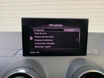 Audi Q2 1.4 TFSI CoD S line S Tronic Euro 6 (s/s) 5dr