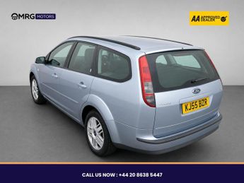 Ford Focus 1.6 Ghia 5dr