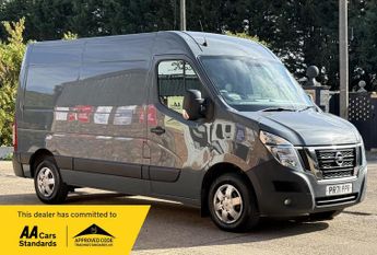 Nissan NV400 2.3 dCi 33 Tekna FWD L2 H2 Euro 6 (s/s) 5dr