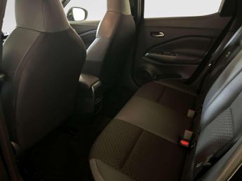 Nissan Juke 1.6 N-Connecta SUV 5dr Petrol Hybrid Auto Euro 6 (143 ps)