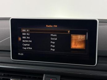 Audi A4 2.0 TDI S line Saloon 4dr Diesel S Tronic quattro Euro 6 (s/s) (