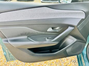 Peugeot 308 SW 1.2 PureTech Allure EAT Euro 6 (s/s) 5dr