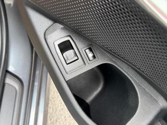 BMW 3 Series 2.0 330e 12kWh SE Pro Touring Auto Euro 6 (s/s) 5dr
