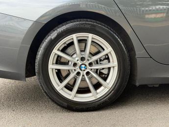BMW 3 Series 2.0 330e 12kWh SE Pro Touring Auto Euro 6 (s/s) 5dr