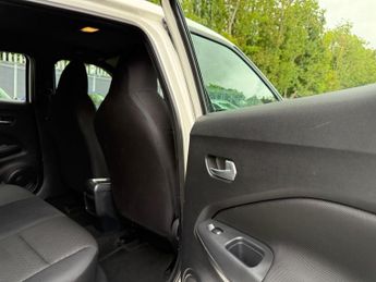 Nissan Juke 1.0 DIG-T Acenta DCT Auto Euro 6 (s/s) 5dr