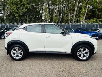 Nissan Juke 1.0 DIG-T Acenta DCT Auto Euro 6 (s/s) 5dr
