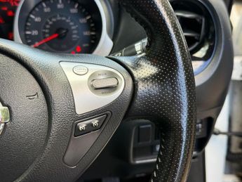 Nissan Juke 1.6 Tekna XTRON Euro 6 5dr