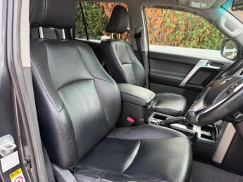 Toyota Land Cruiser 3.0 D-4D LC4 Auto 4WD Euro 4 5dr
