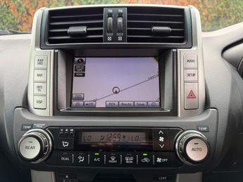 Toyota Land Cruiser 3.0 D-4D LC4 Auto 4WD Euro 4 5dr