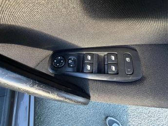 Peugeot 308 1.2 PureTech Allure Auto Euro 6 (s/s) 5dr