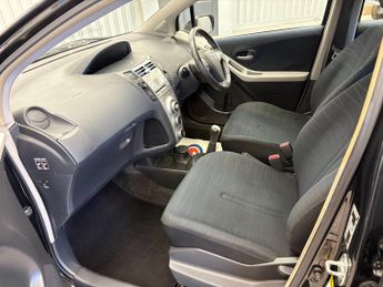 Toyota Yaris 1.3 VVT-i TR 5dr