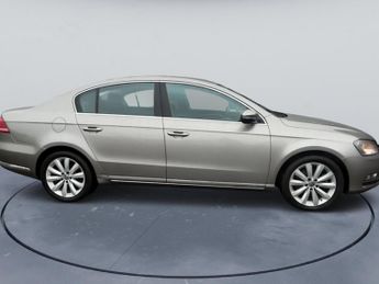 Volkswagen Passat 2.0 TDI BlueMotion Tech Highline DSG Euro 5 (s/s) 4dr