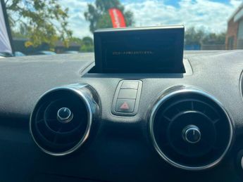 Audi A1 1.4 TFSI CoD Sport Hatchback 3dr Petrol S Tronic Euro 5 (s/s) (1