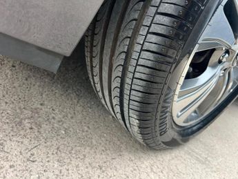 Kia Venga 1.6 3 Euro 6 (s/s) 5dr