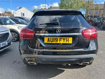 Mercedes-Benz GLA 1.6 GLA180 Urban Edition 7G-DCT Euro 6 (s/s) 5dr