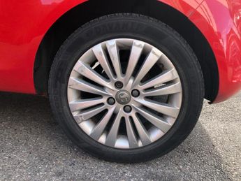 Vauxhall Corsa 1.2 16V Excite Euro 5 3dr (A/C)
