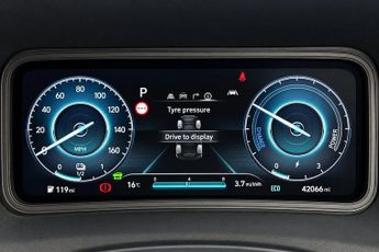 Hyundai Kona 64kWh Premium SUV 5dr Electric Auto (10.5kW Charger) (204 ps)