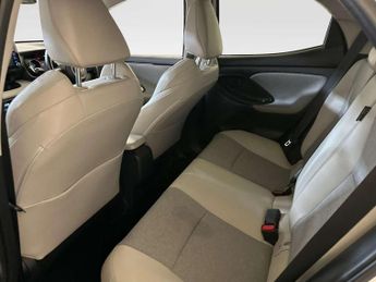 Toyota Yaris 1.5 VVT-h Excel Hatchback 5dr Petrol Hybrid E-CVT Euro 6 (s/s) (