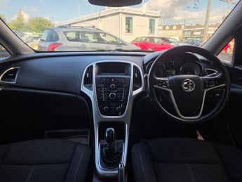 Vauxhall Astra 1.6i SRi Euro 6 5dr