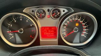 Ford Focus 1.6 Style 5dr