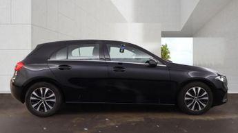 MERCEDES-BENZ A-CLASS HATCHBACK 1.3 A 180 SE EXECUTIVE 5DR